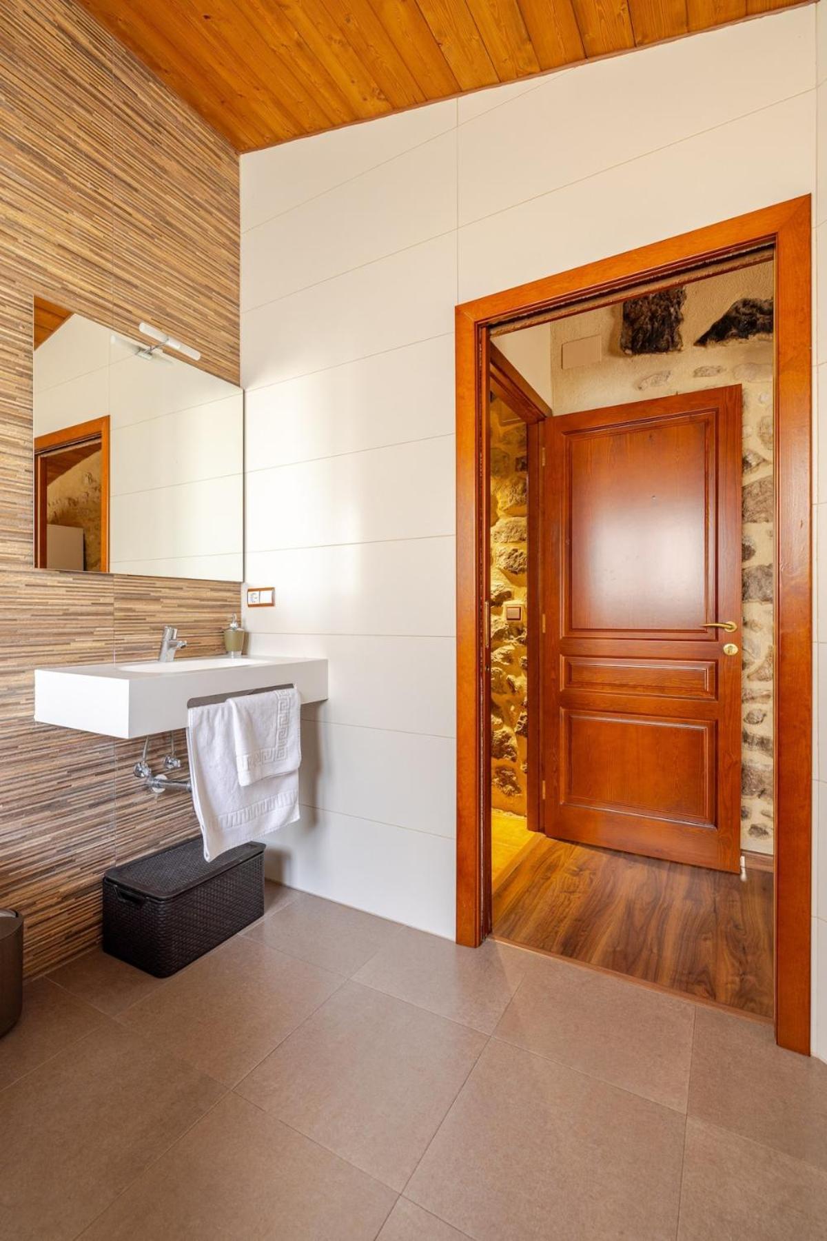Casa Rural Lo Niu Caseras Екстериор снимка